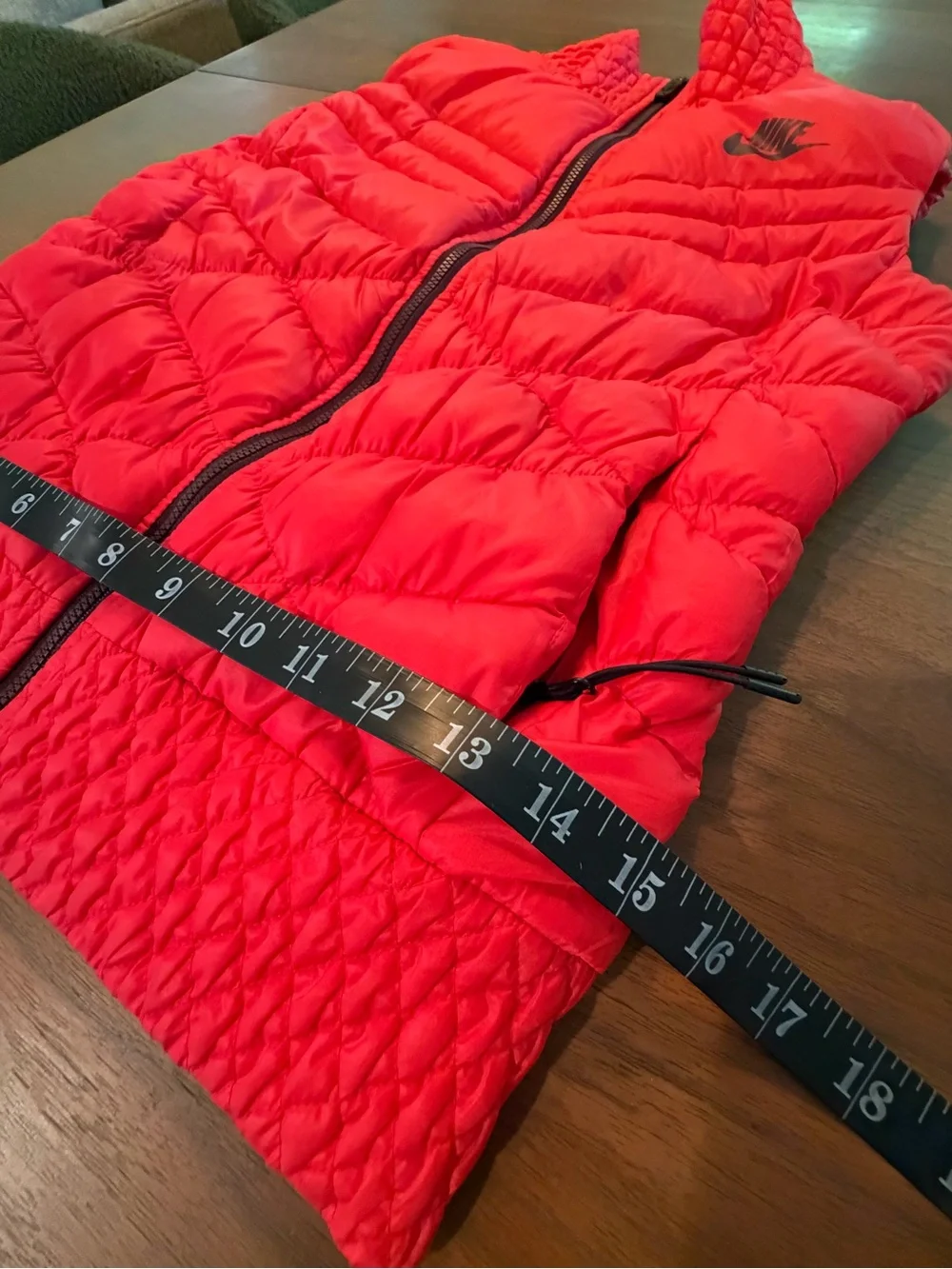 Nike Red Quilted Down Puffer Vest Size M (Runs Small)